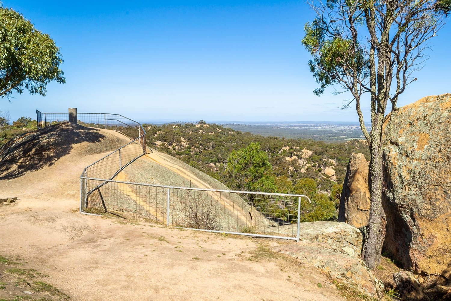 Melville Caves Goldfields Guide