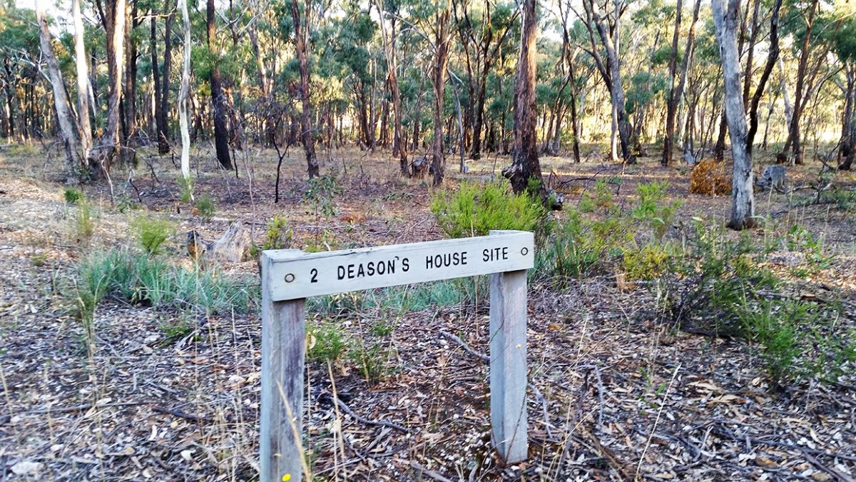 Welcome Stranger Monument and Picnic Area | Goldfields Guide